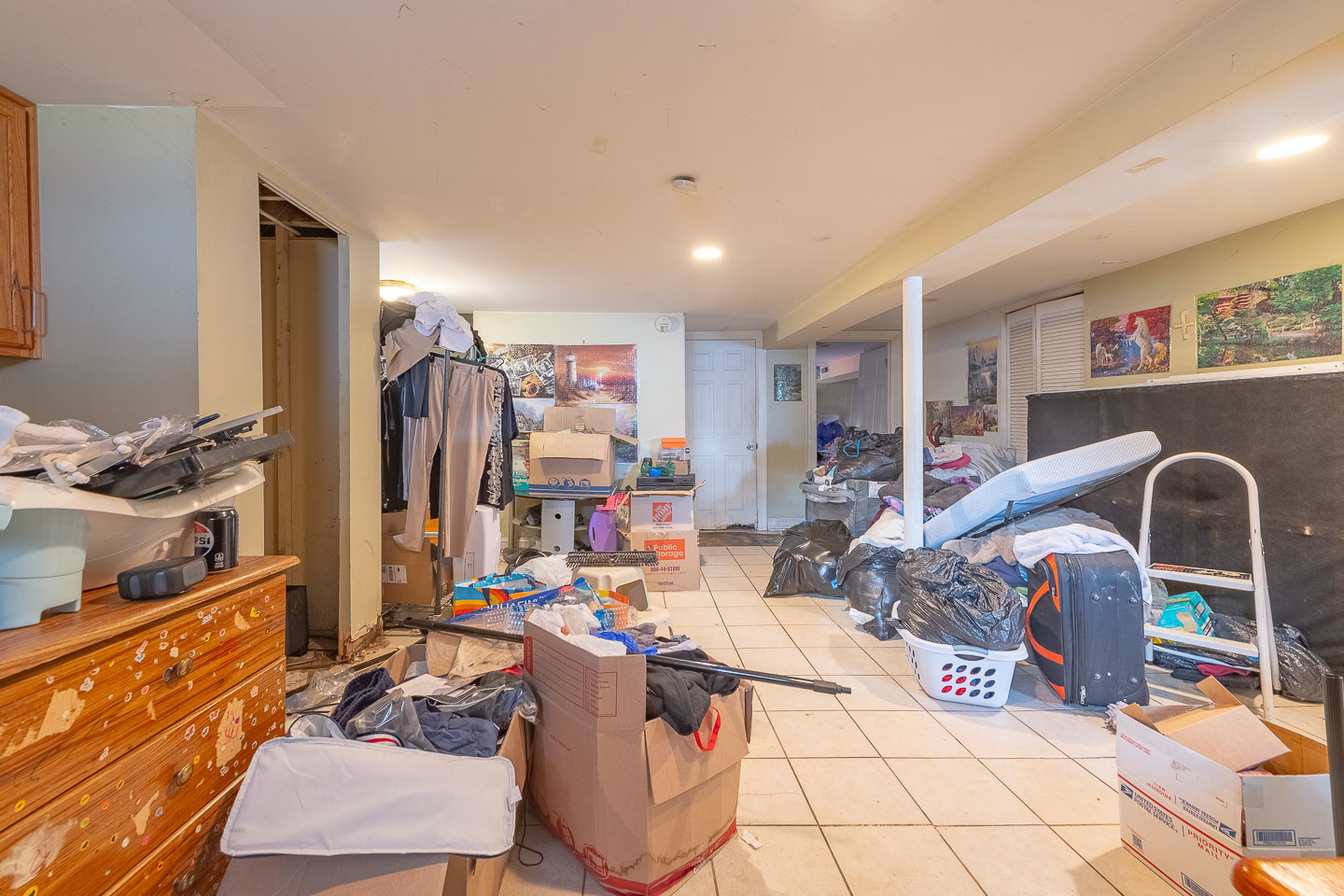 6351 S Kilbourn Avenue