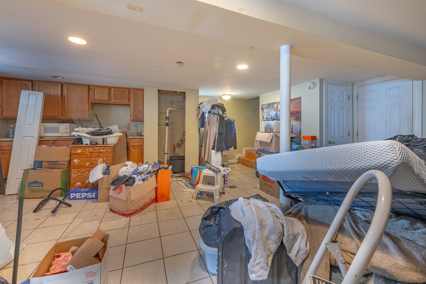 6351 S Kilbourn Avenue