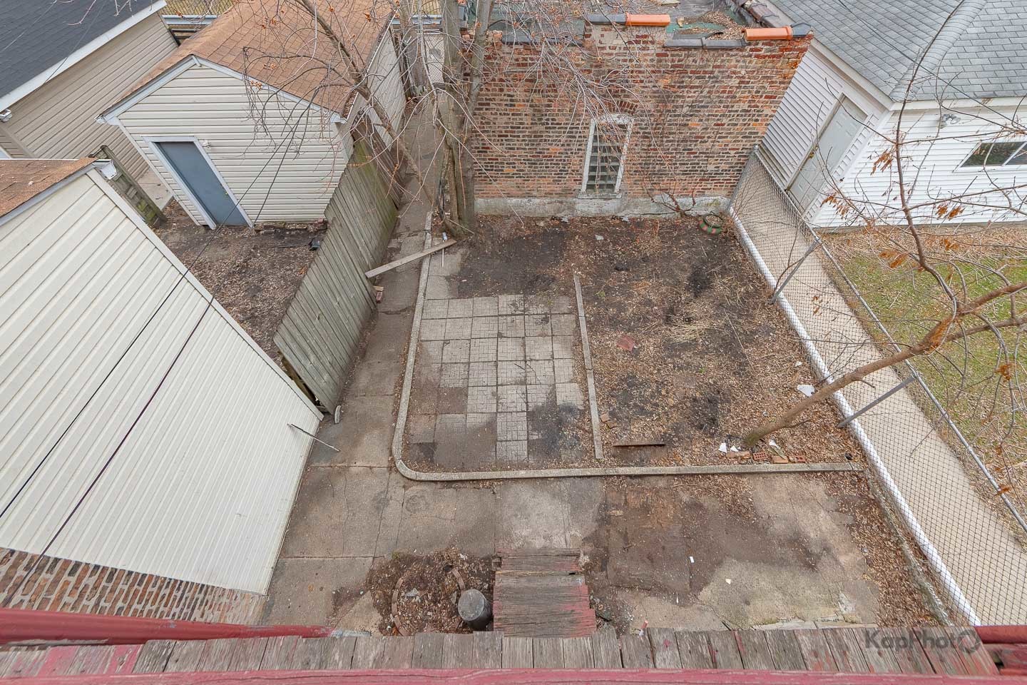 4931 S Champlain Avenue