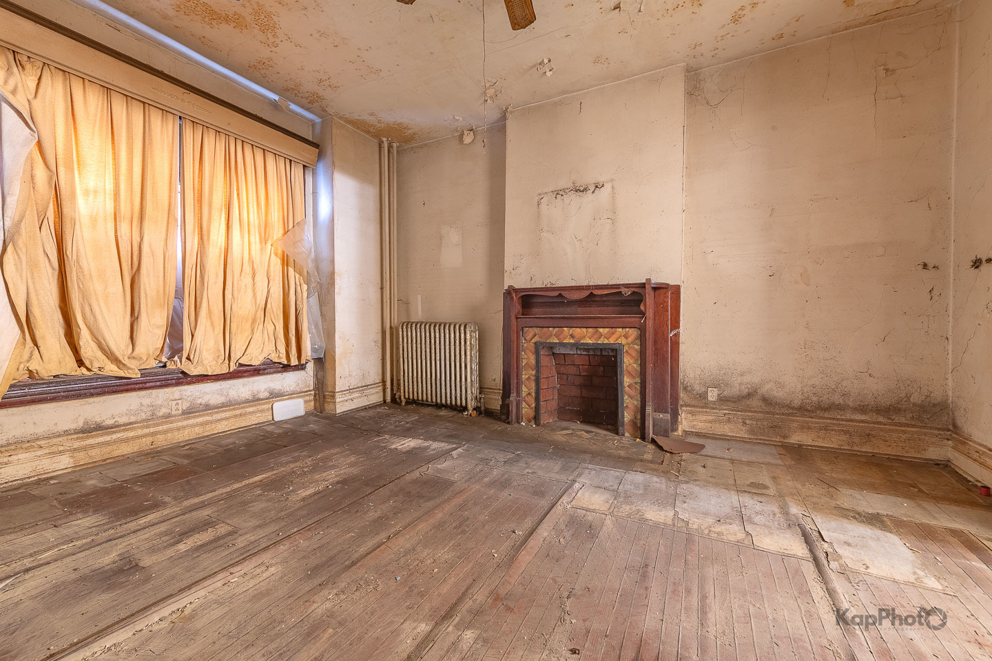 4931 S Champlain Avenue