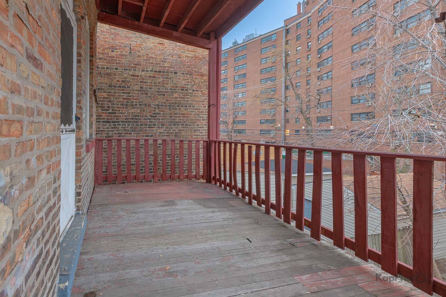 4931 S Champlain Avenue