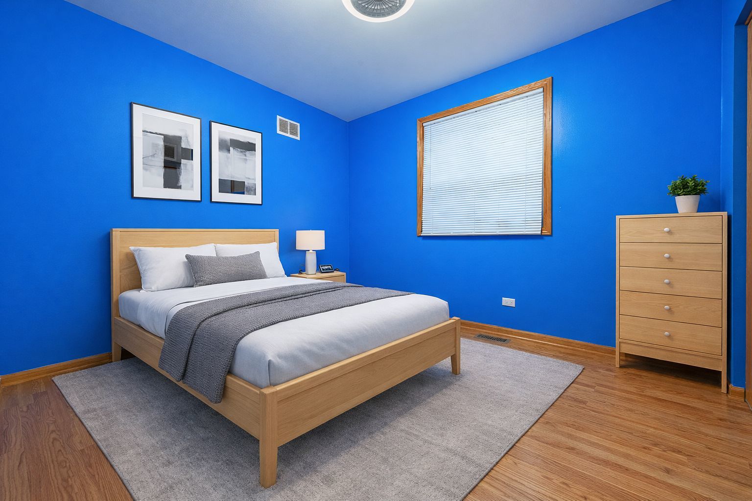 3548 S Artesian Avenue