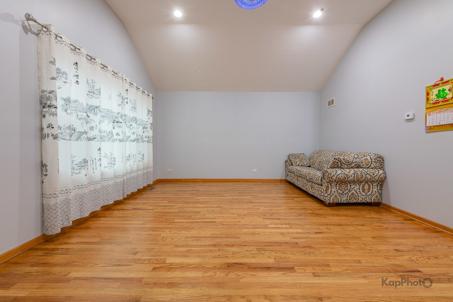 3548 S Artesian Avenue