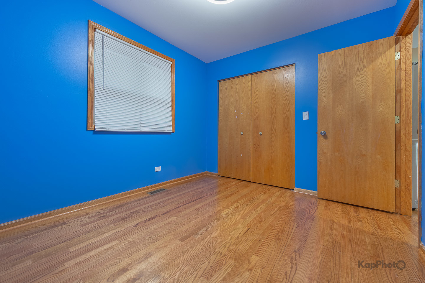 3548 S Artesian Avenue