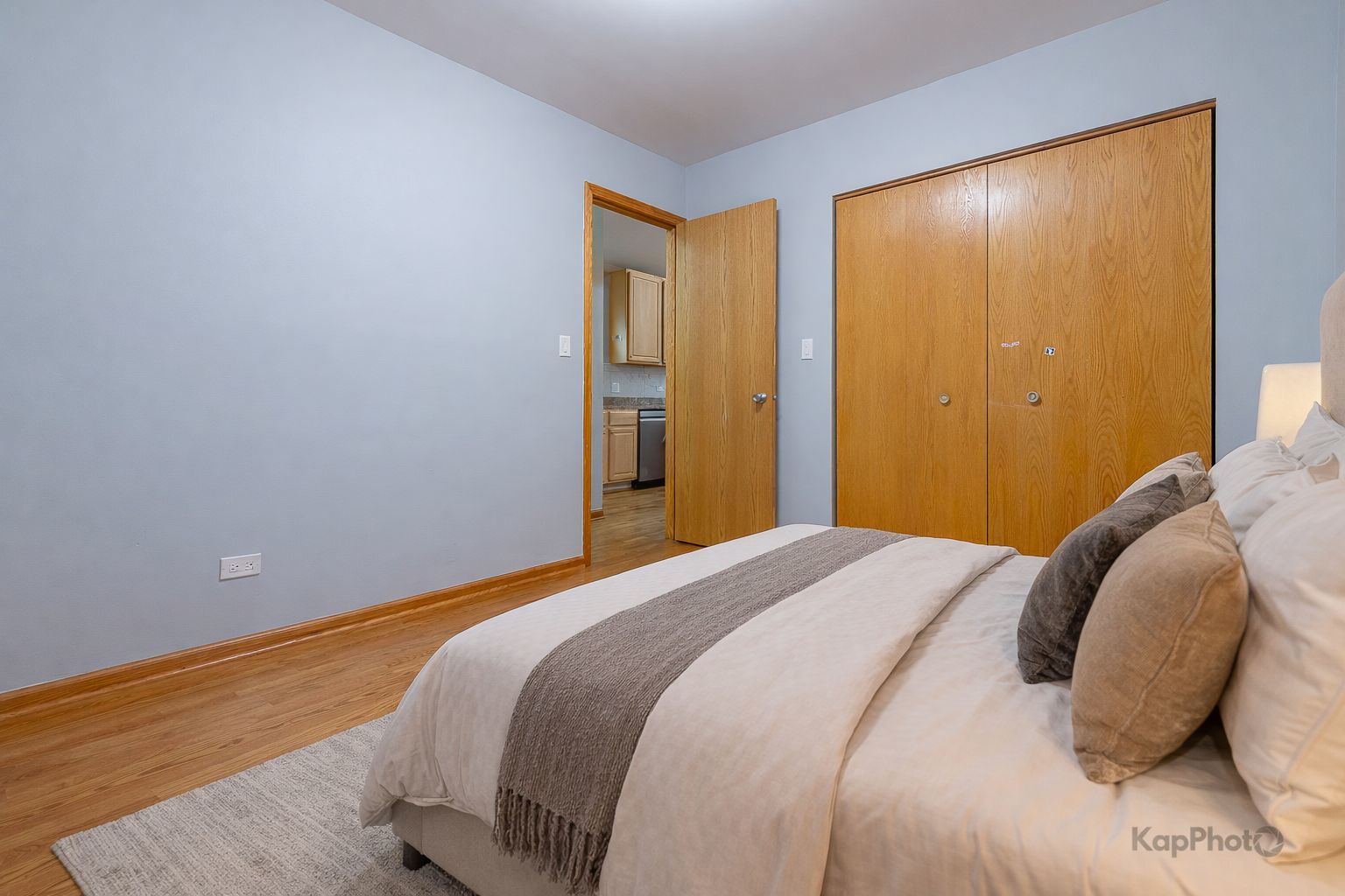 3548 S Artesian Avenue