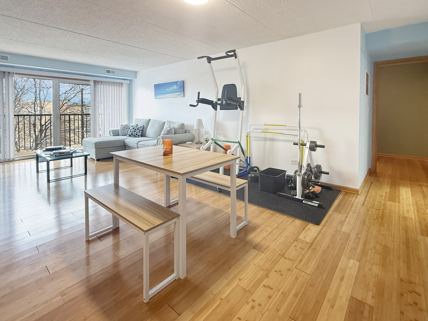 5840 W Lawrence Avenue Unit: 301