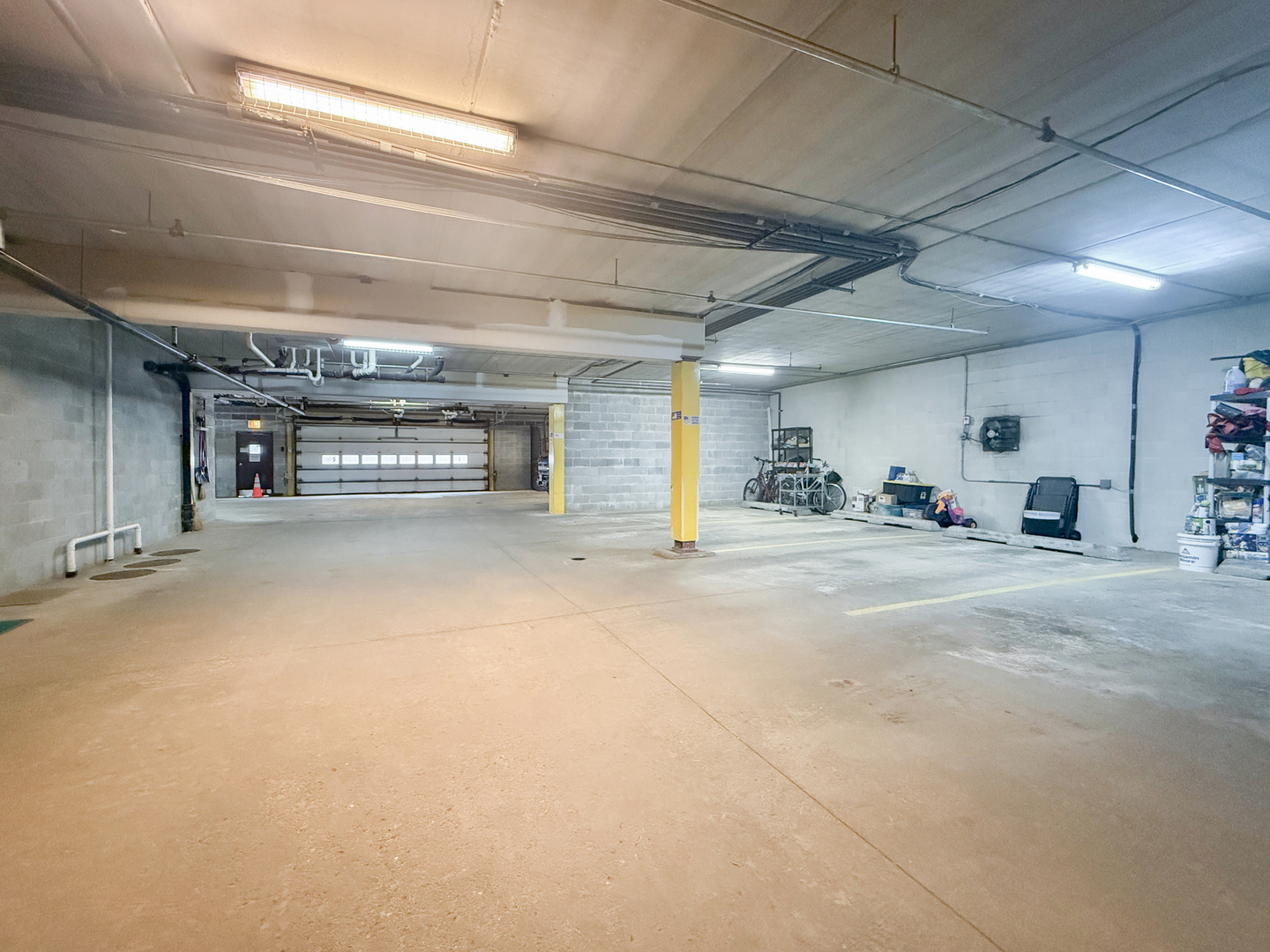 5840 W Lawrence Avenue Unit: 301