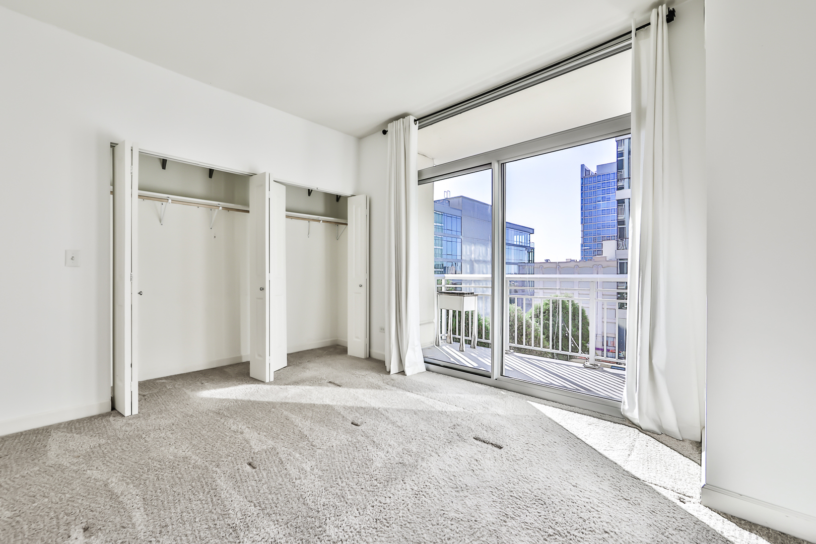 1400 S Michigan Avenue Unit: 812