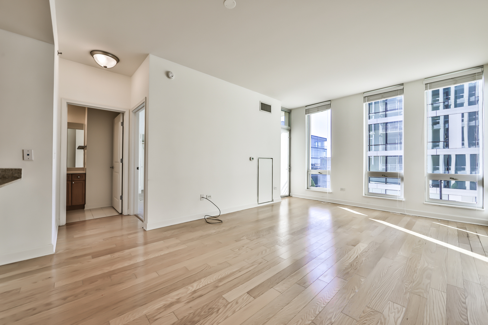 1400 S Michigan Avenue Unit: 812