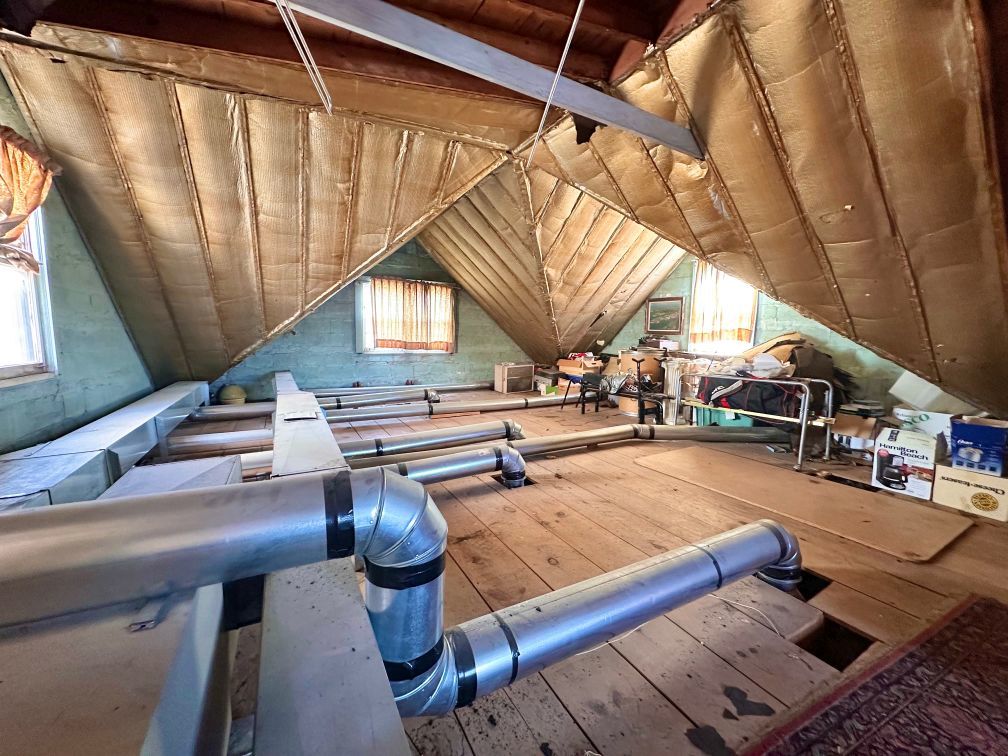 6606 S Komensky Avenue