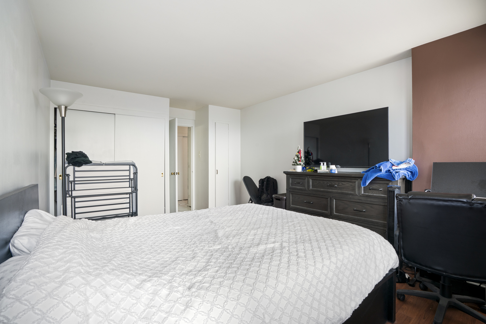 6030 N Sheridan Road Unit: 508