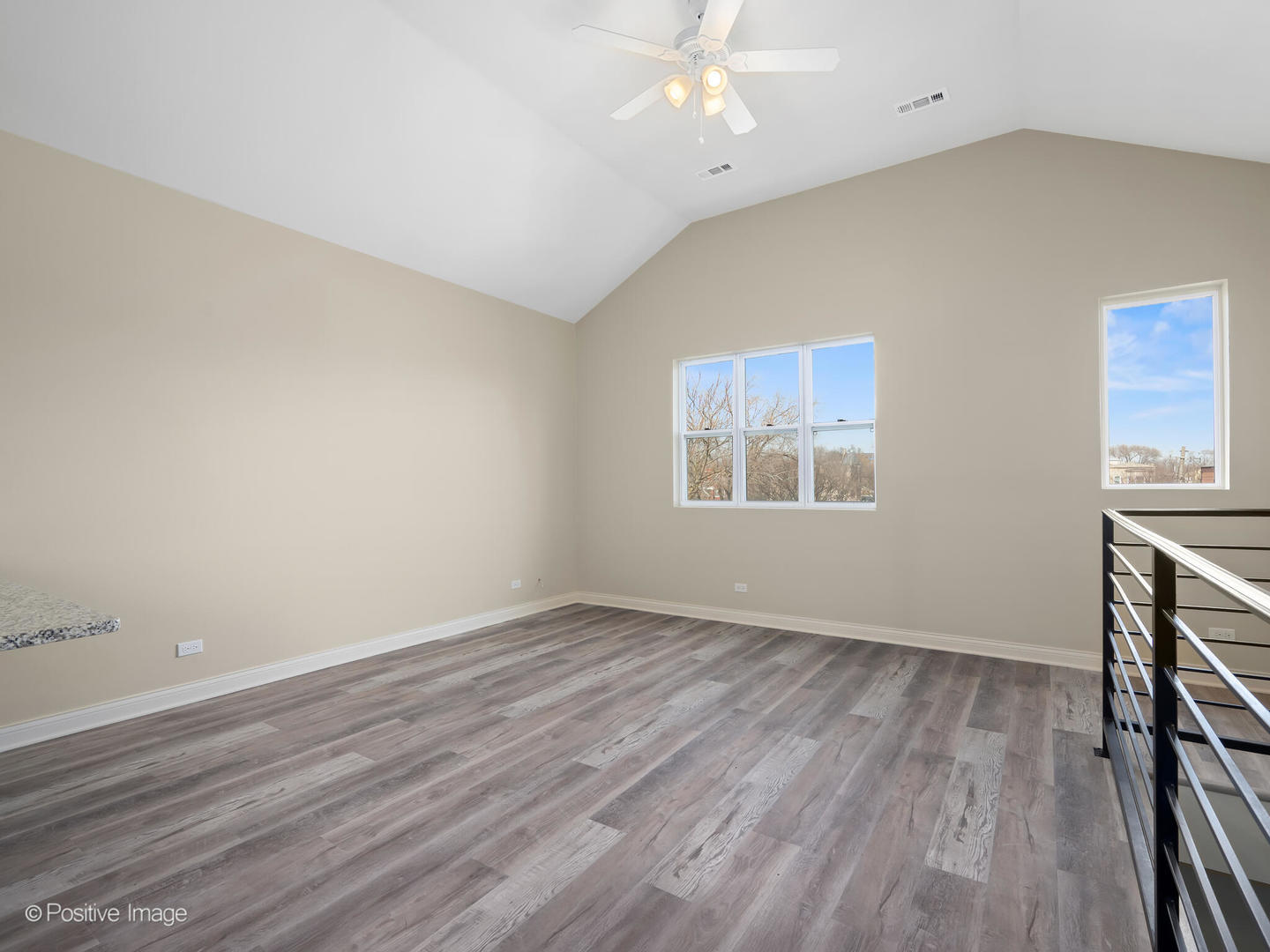 2855 W Arthington Street