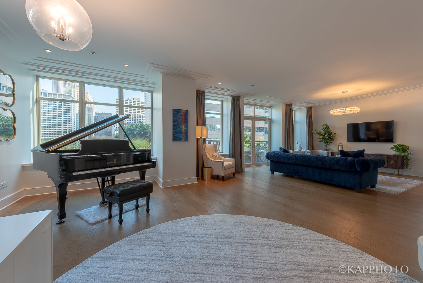 118 E Erie Street Unit: 15A