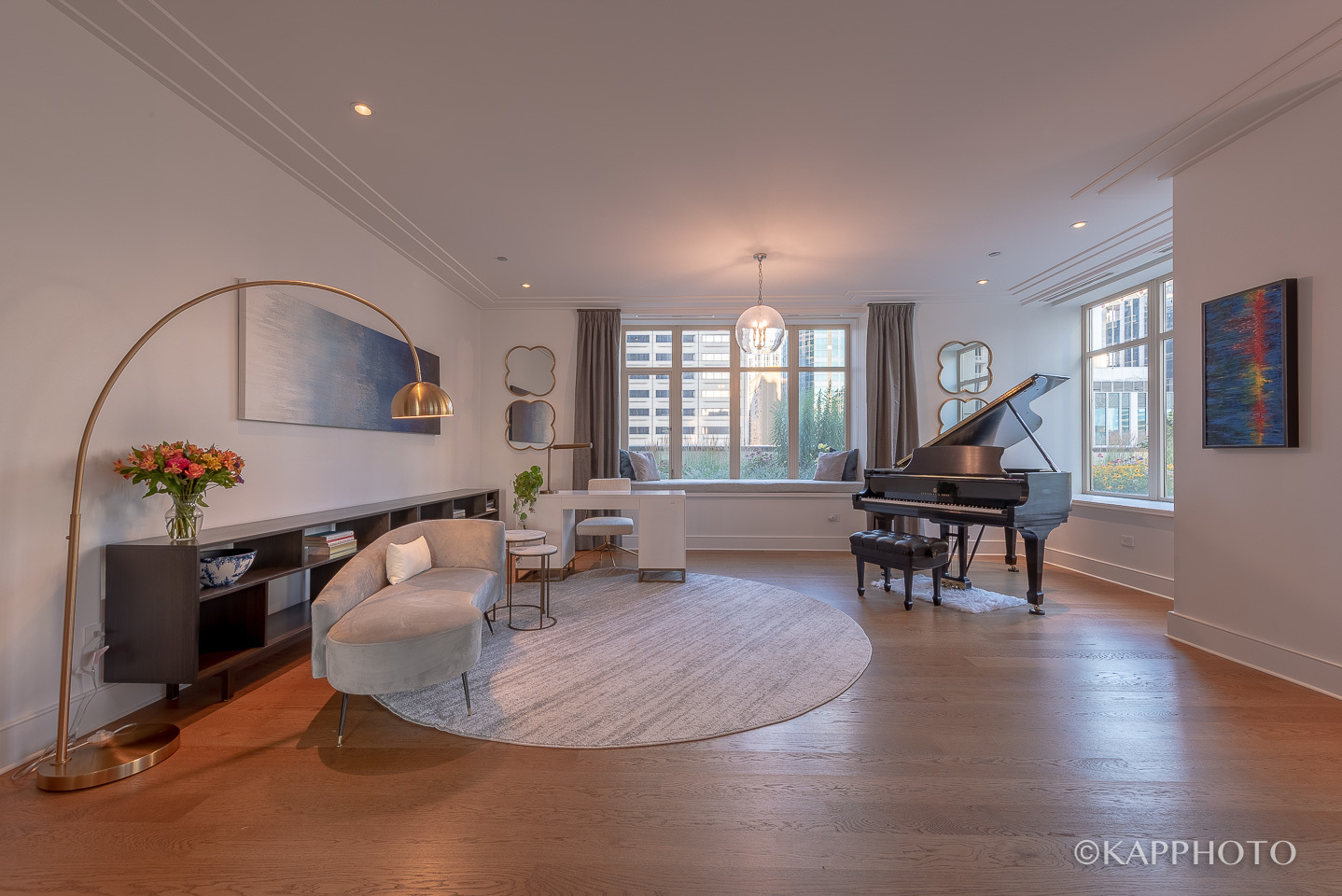 118 E Erie Street Unit: 15A