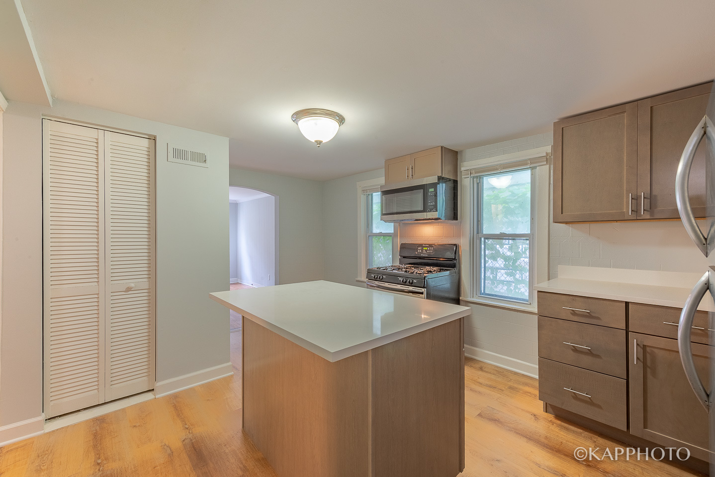 3108 N Saint Louis Avenue Unit: 1