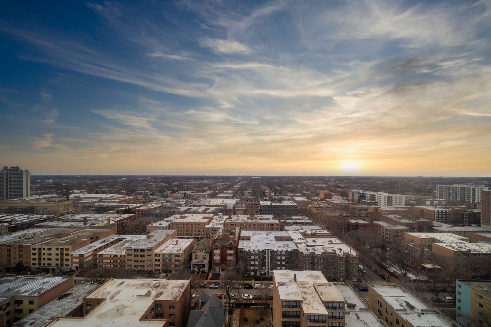 6030 N Sheridan Road Unit: 2011