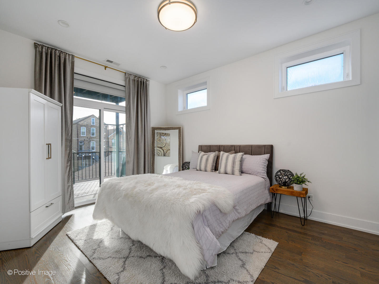1907 S Allport Street Unit: 2