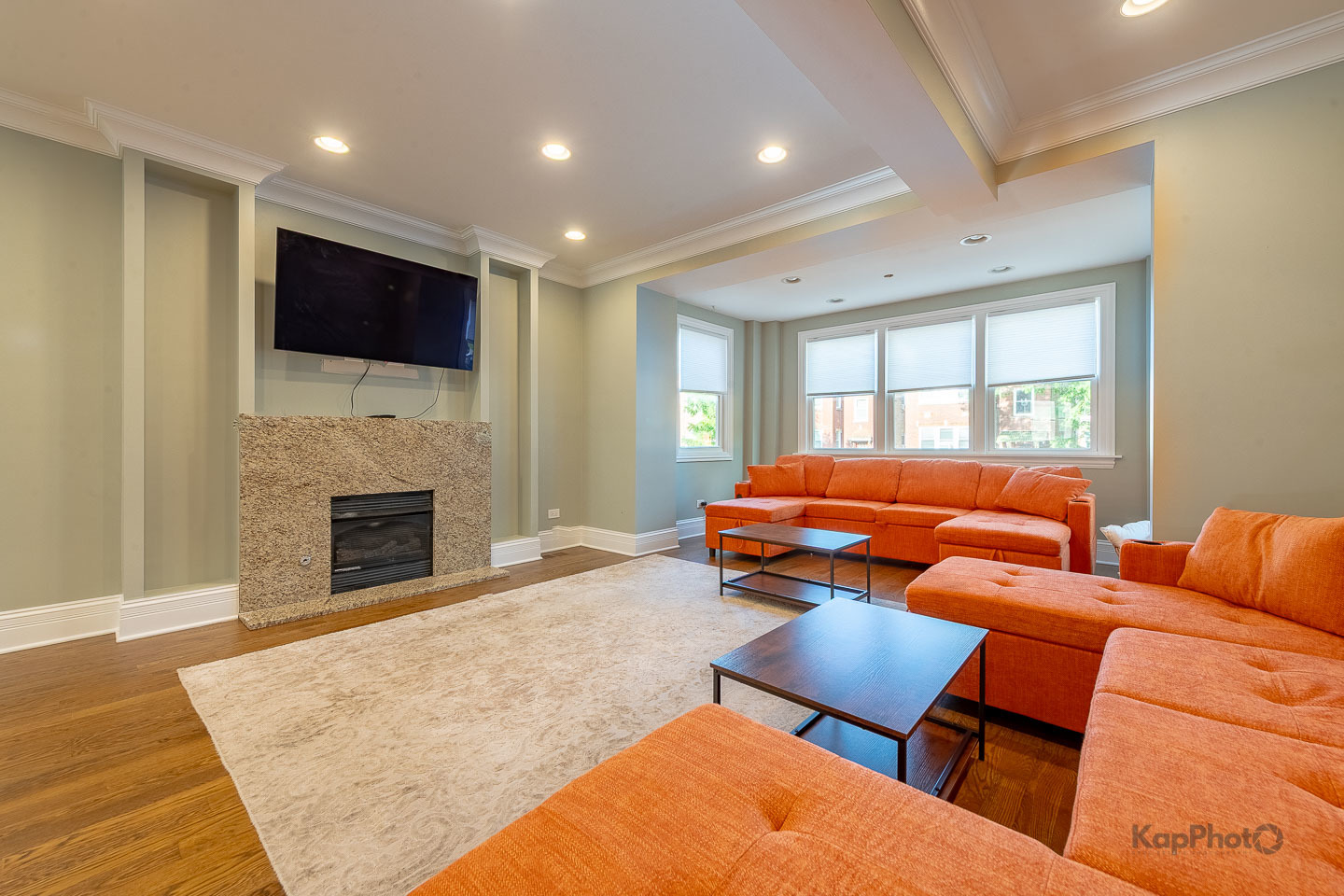 3639 N Troy Street Unit: 2