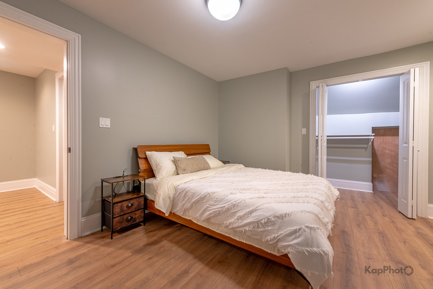 3639 N Troy Street Unit: 2