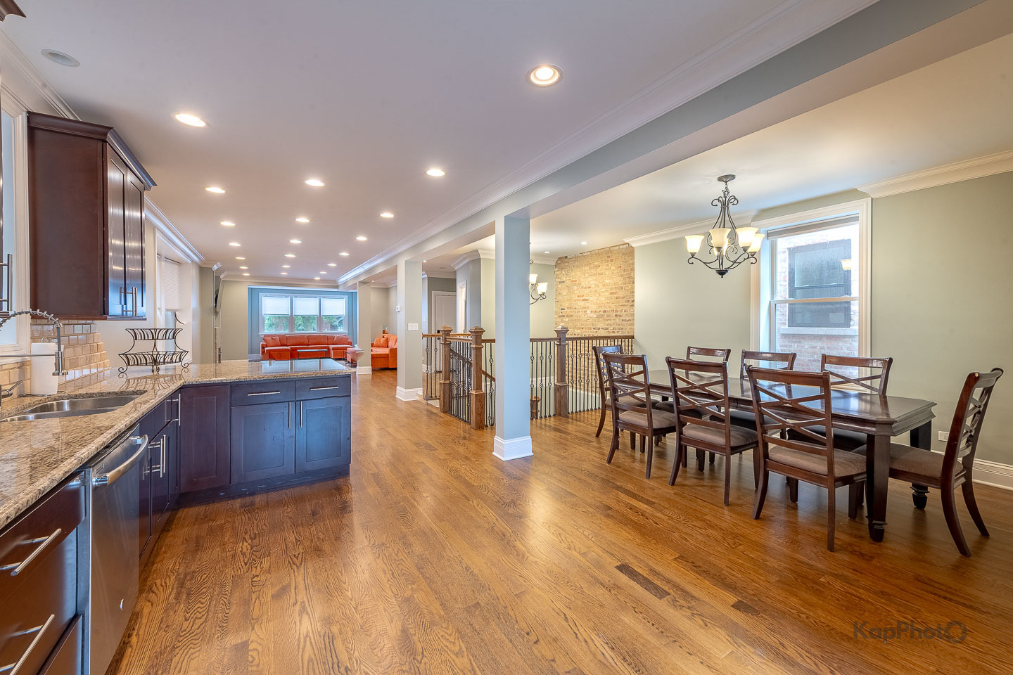 3639 N Troy Street Unit: 2