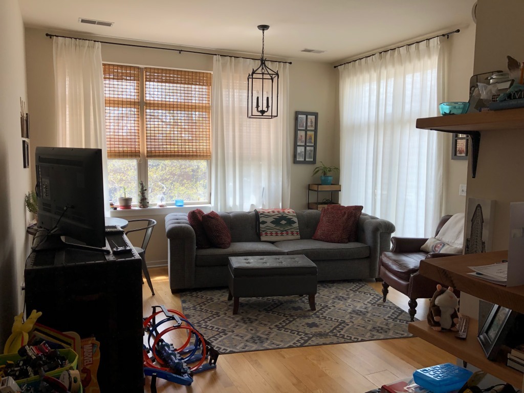 2935 N Clybourn Avenue Unit: 301