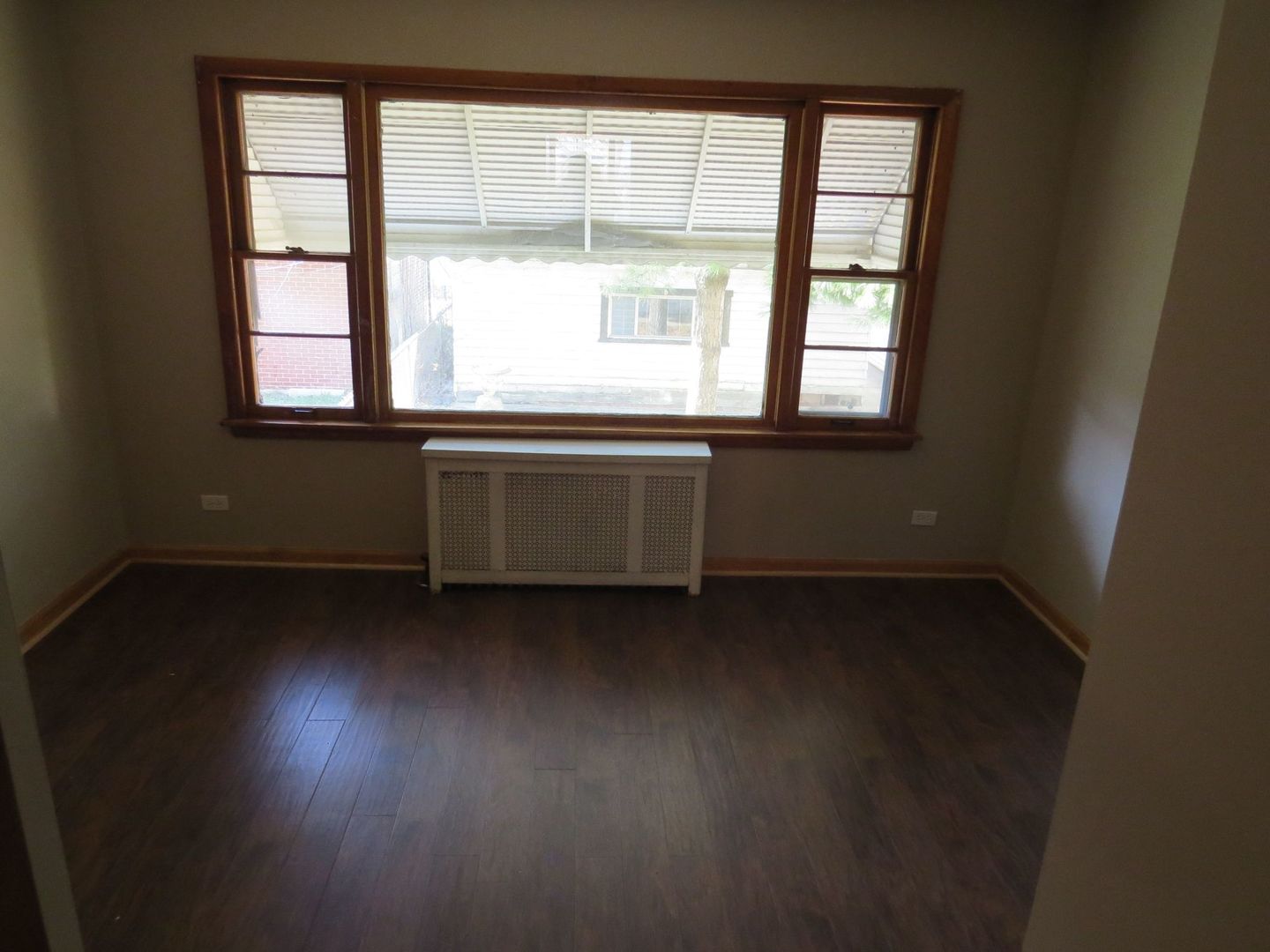 7120 S Eberhart Avenue