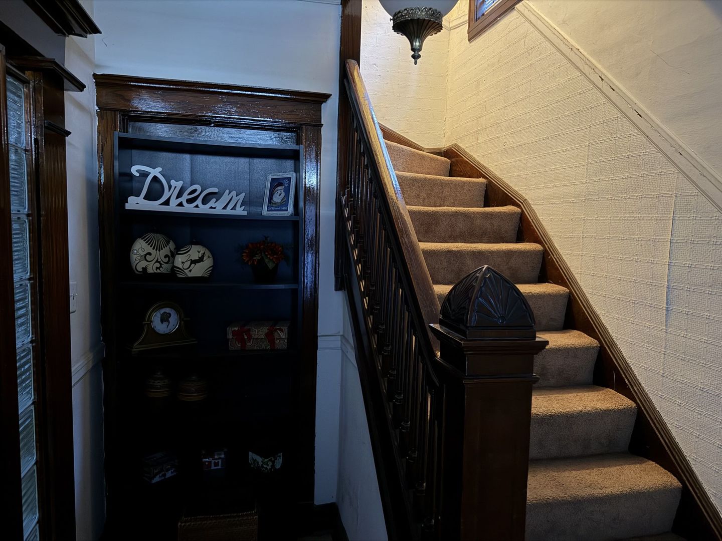 7120 S Eberhart Avenue