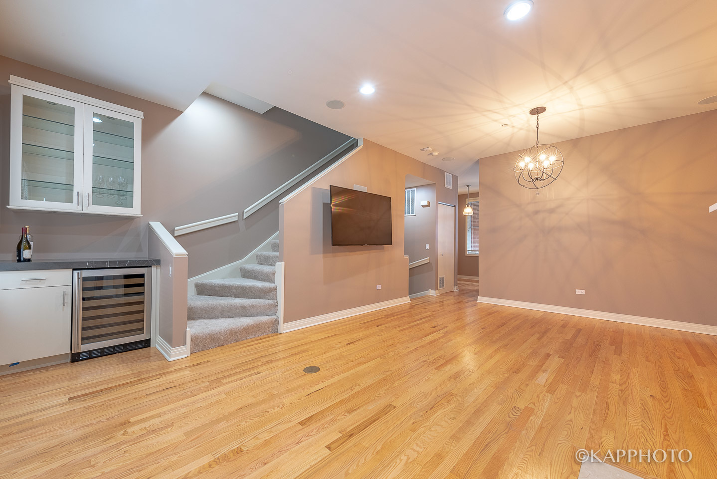 1117 W Monroe Street Unit: 15