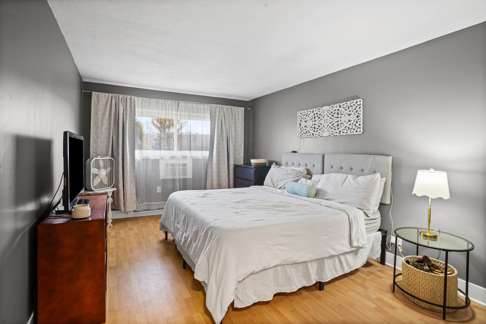 836 E Old Willow Road Unit: 209