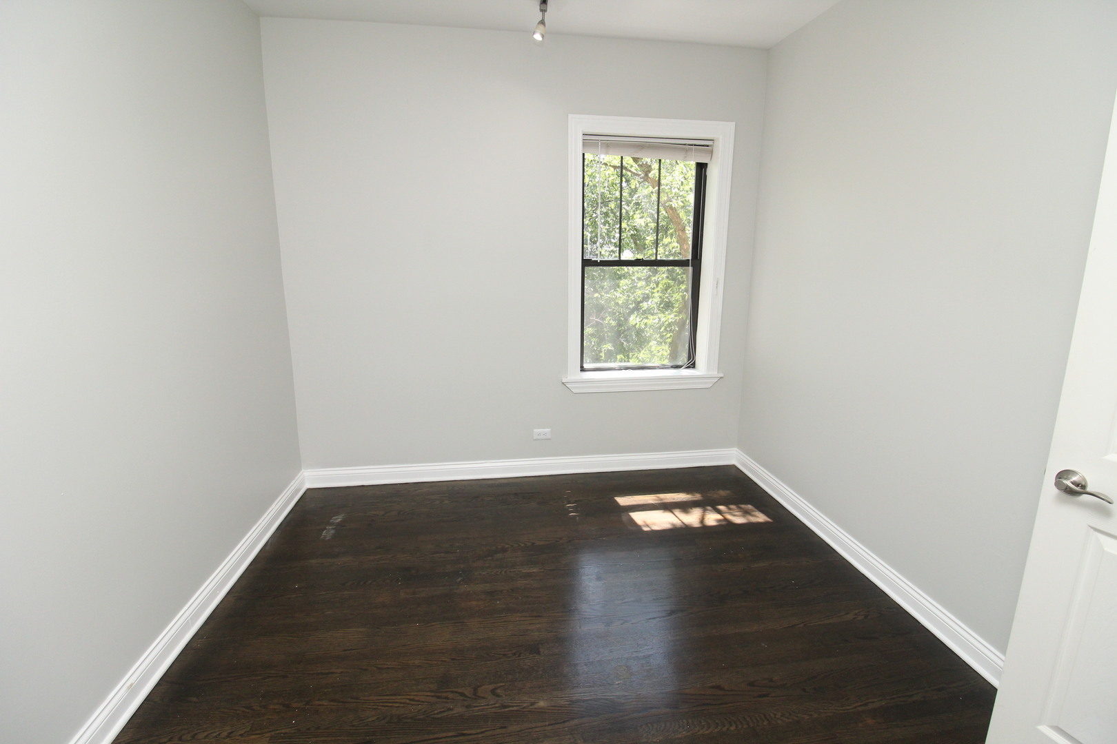 1542 W Waveland Avenue Unit: 3