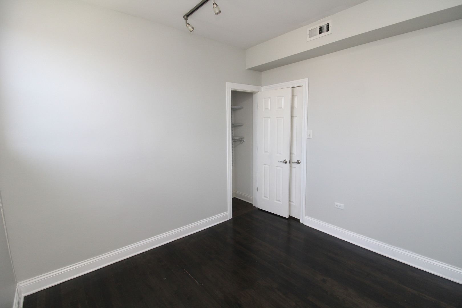 1542 W Waveland Avenue Unit: 3