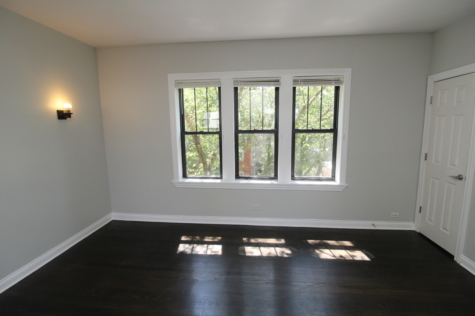 1542 W Waveland Avenue Unit: 3