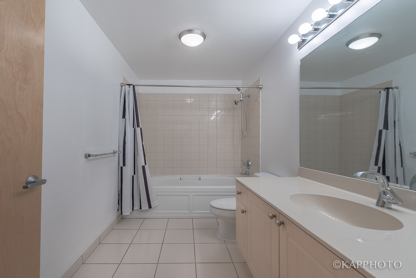 1620 S Michigan Avenue Unit: 721