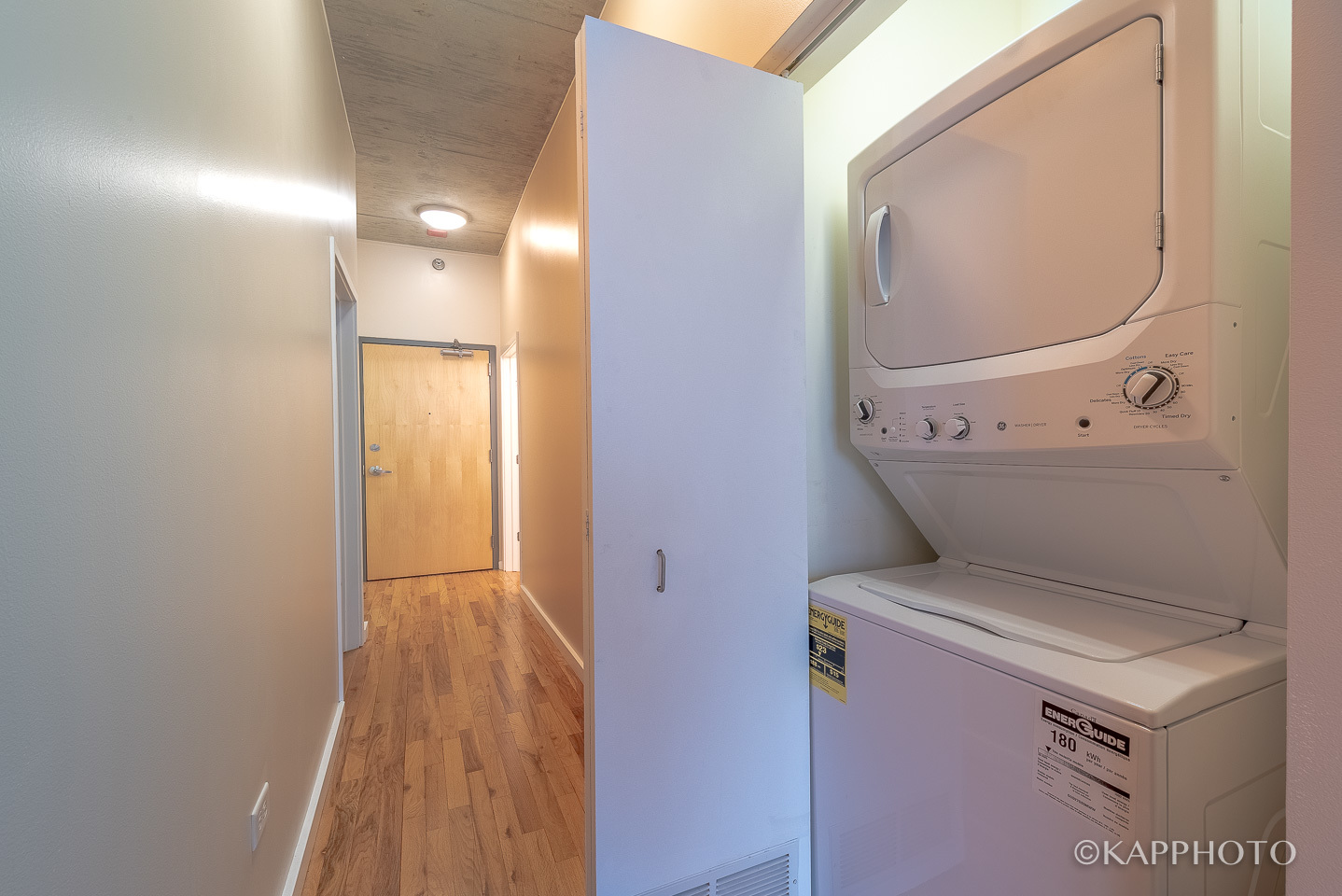 1620 S Michigan Avenue Unit: 721