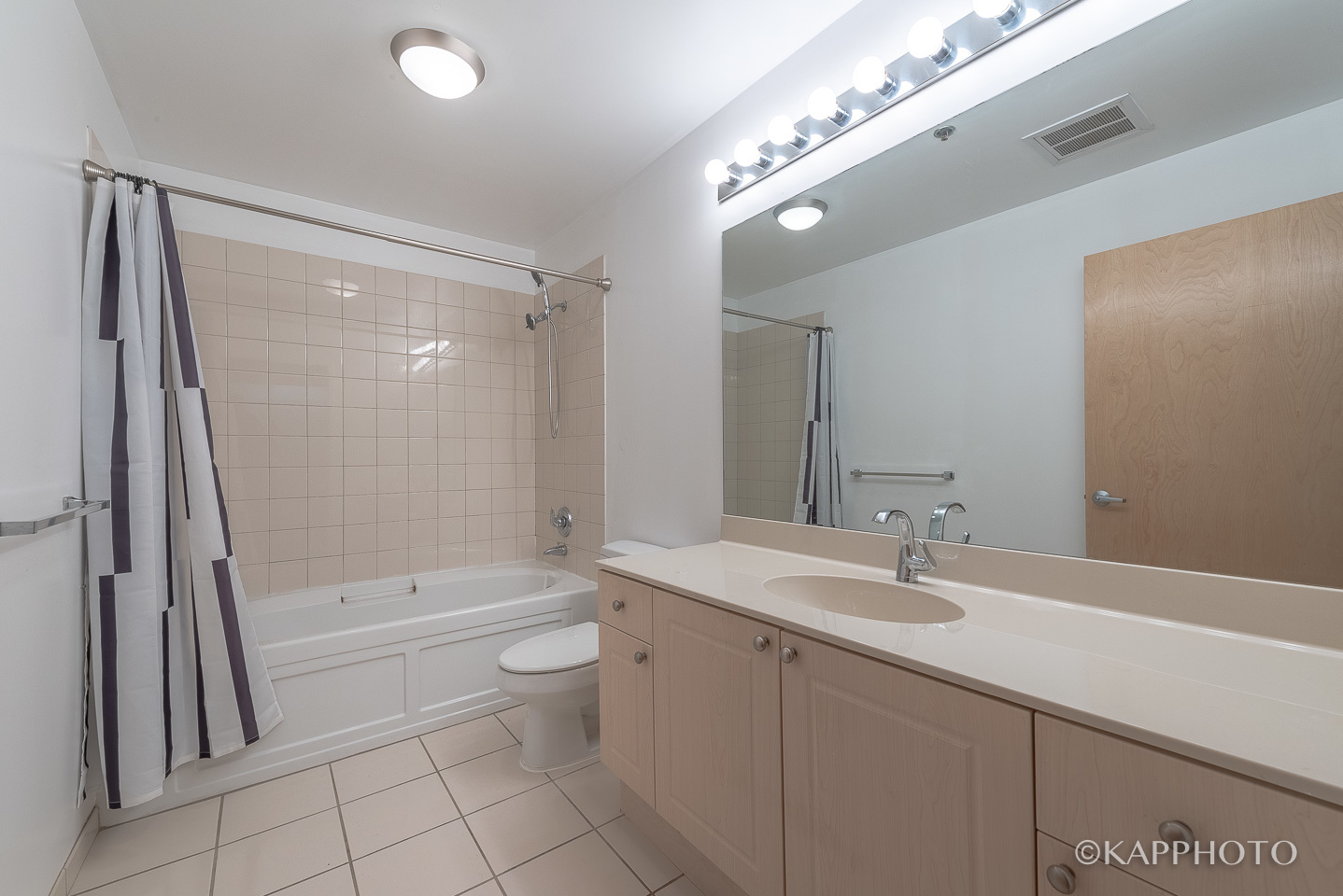1620 S Michigan Avenue Unit: 721