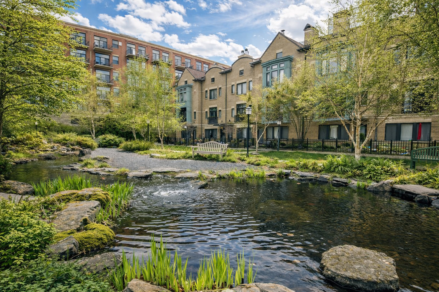 1330 W Monroe Street Unit: 410