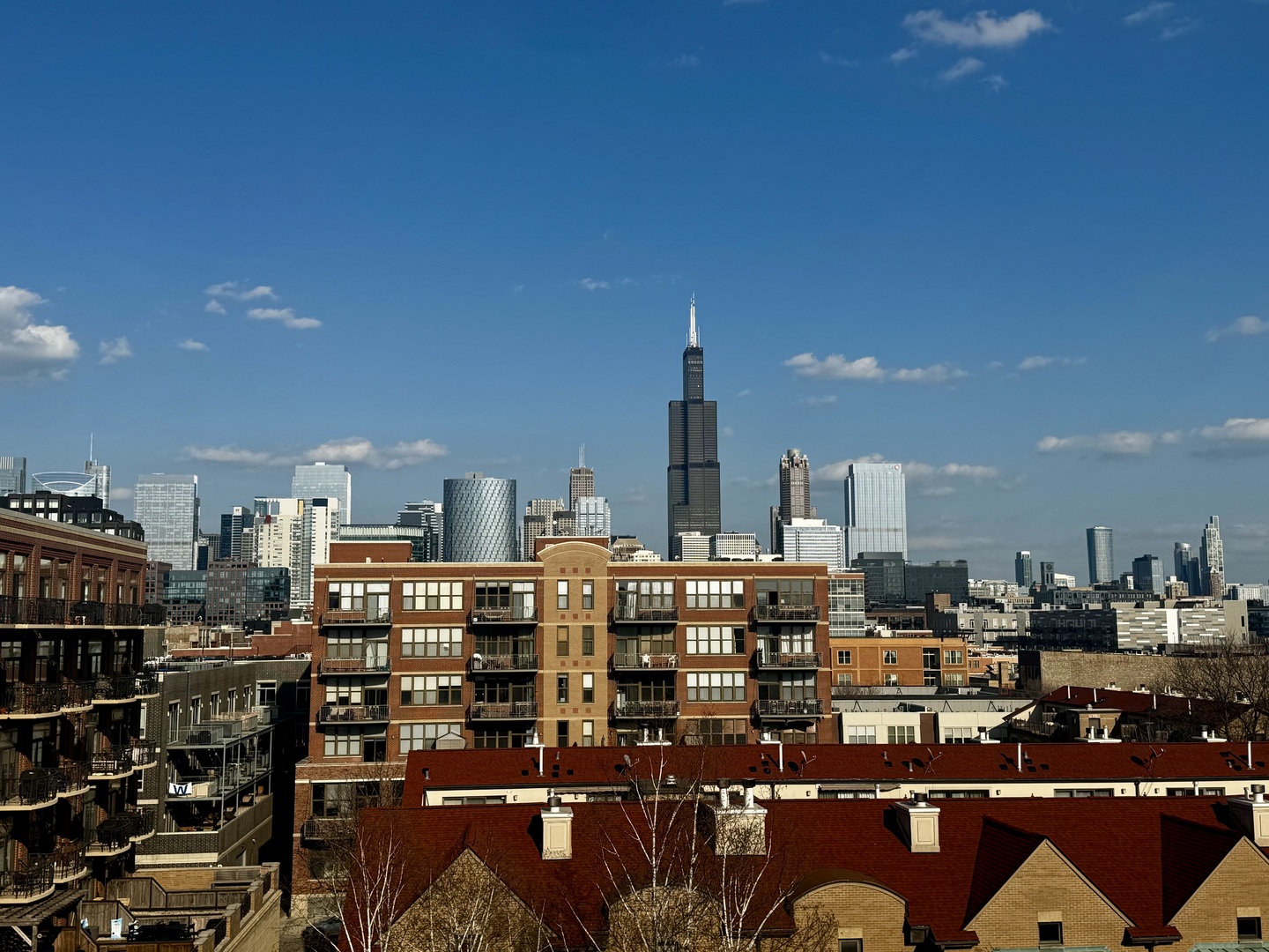 1330 W Monroe Street Unit: 410