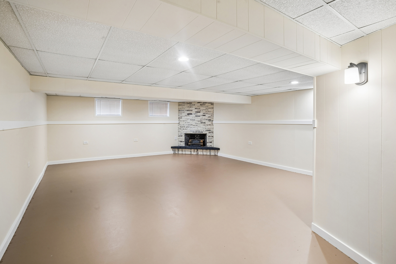 495 Kinkaid Court