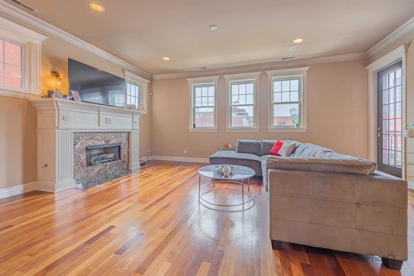 1148 W Monroe Street Unit: 5NW