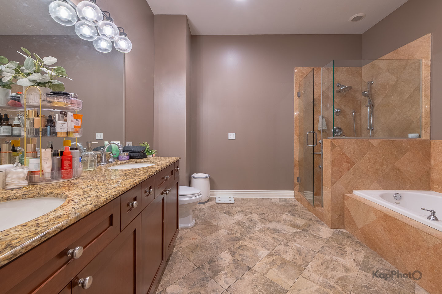 1148 W Monroe Street Unit: 5NW