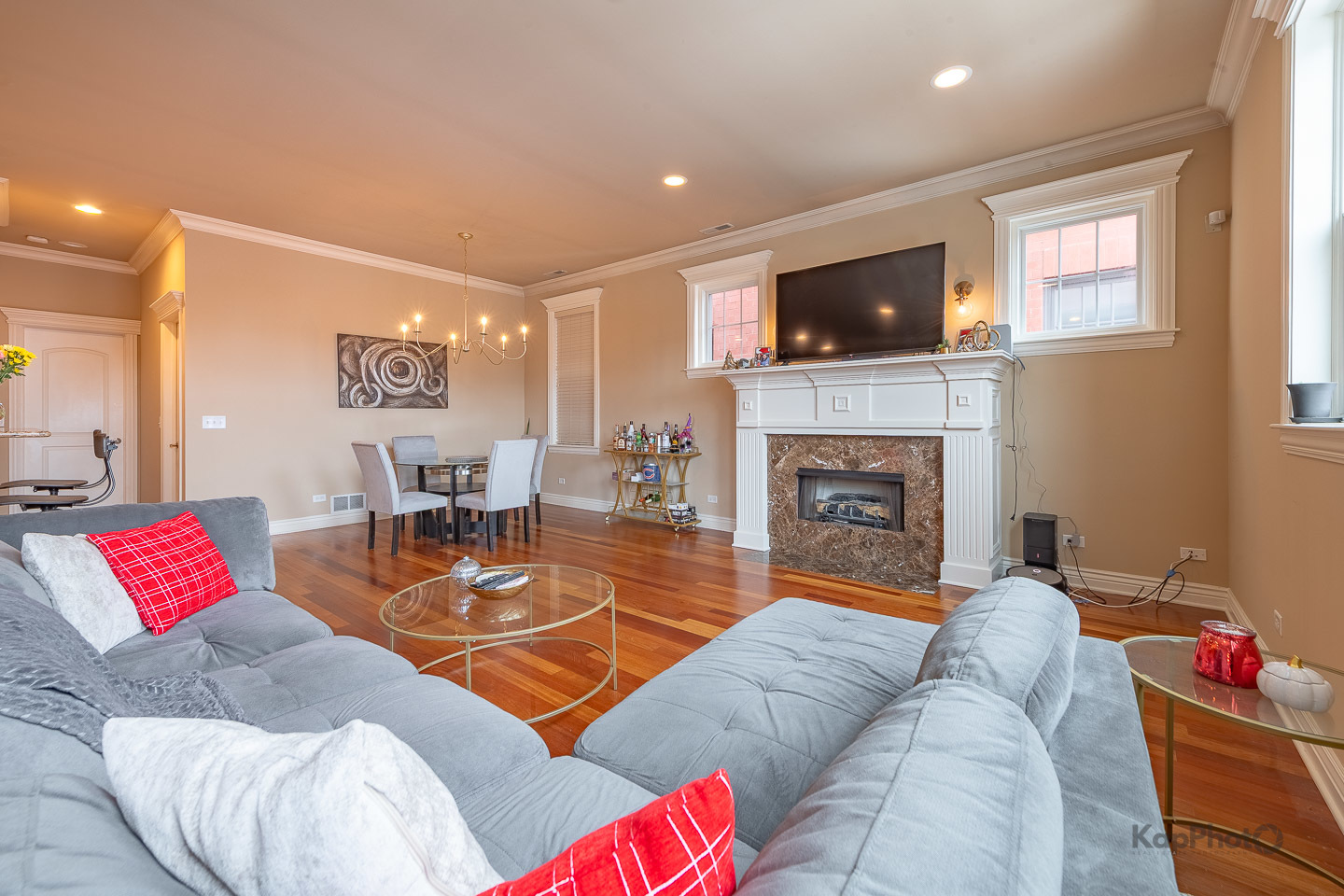 1148 W Monroe Street Unit: 5NW