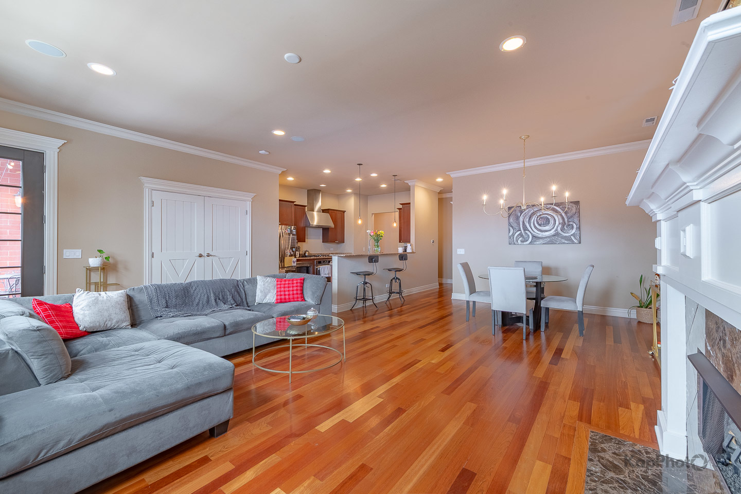 1148 W Monroe Street Unit: 5NW