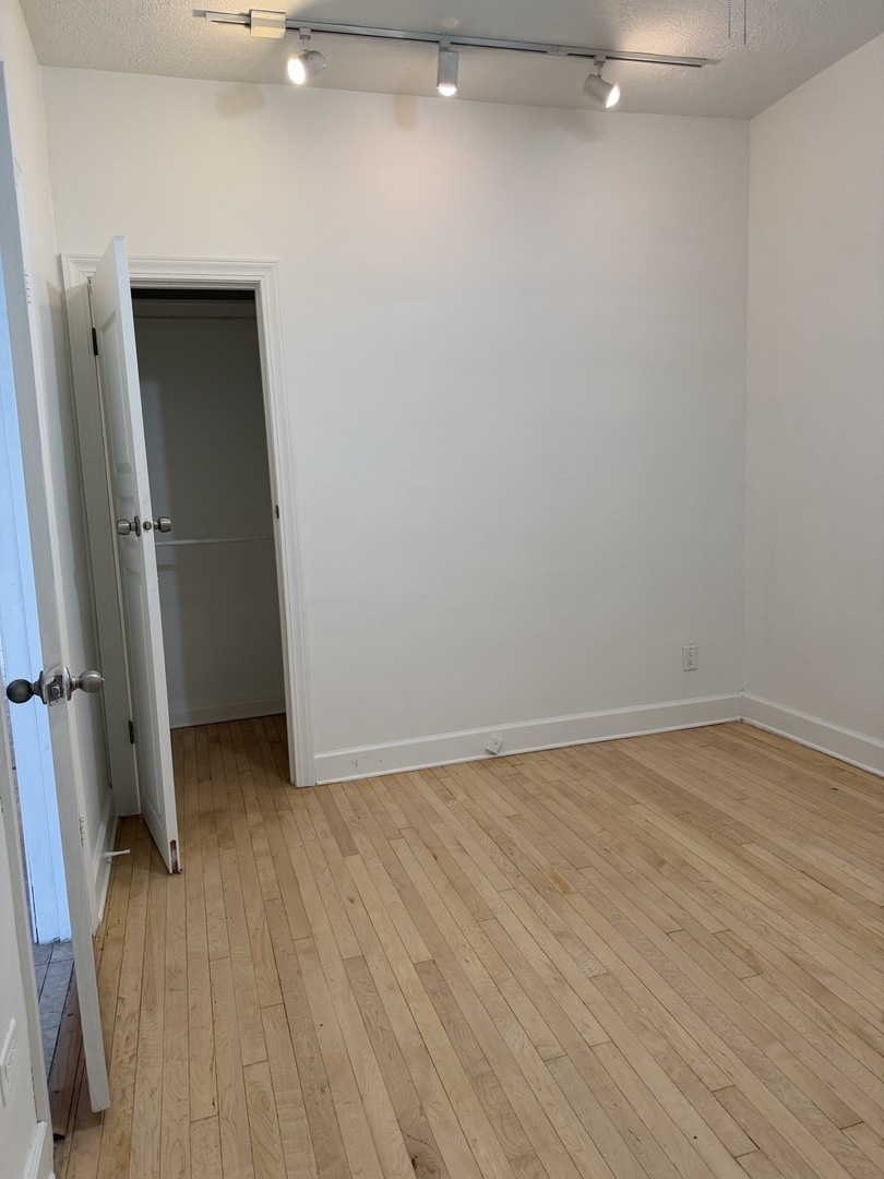 2453 N Tripp Avenue Unit: 1
