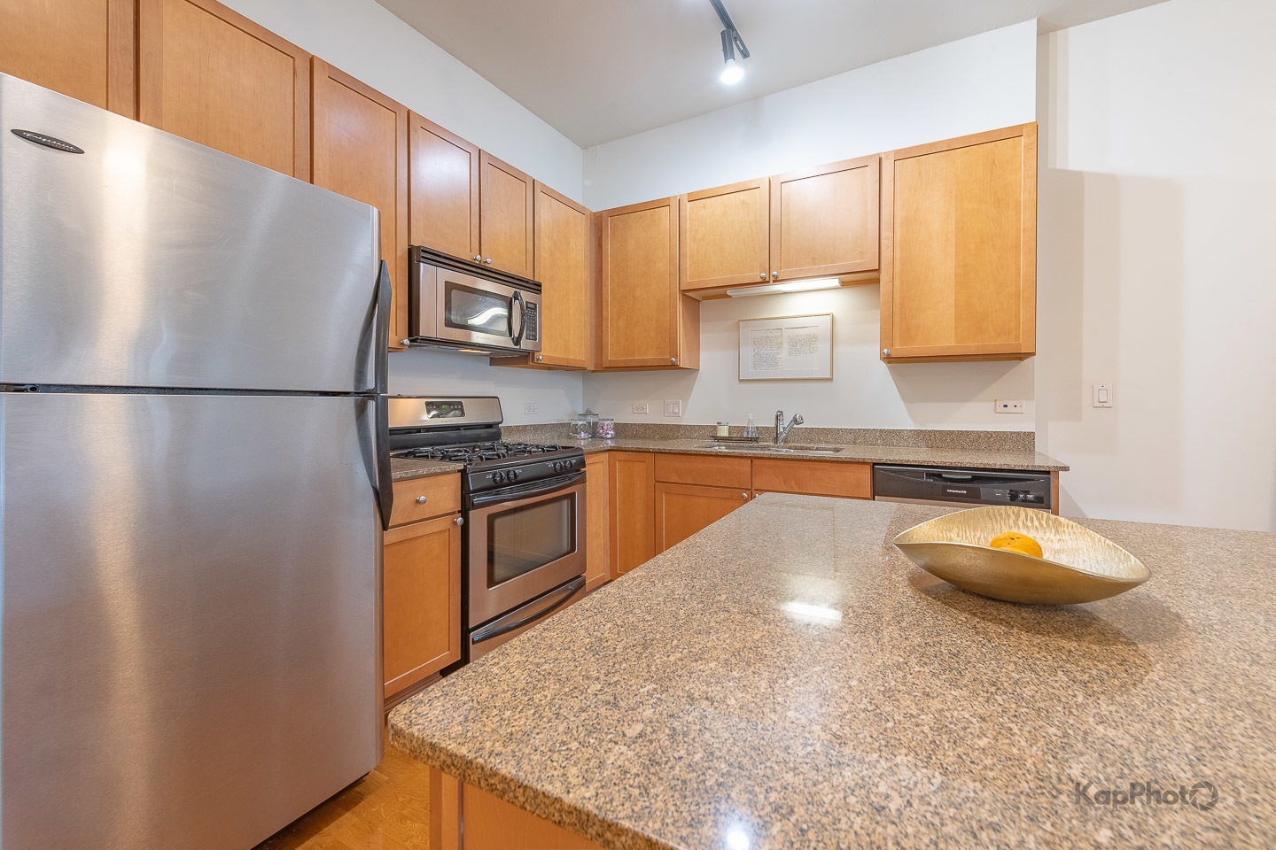 901 W Madison Street Unit: 403