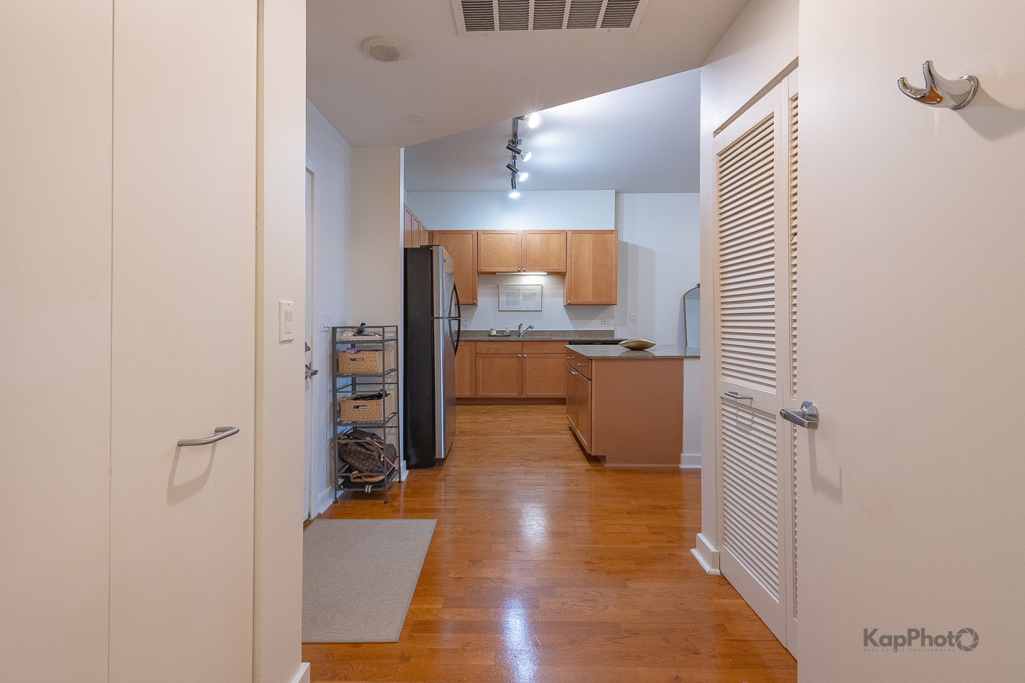 901 W Madison Street Unit: 403