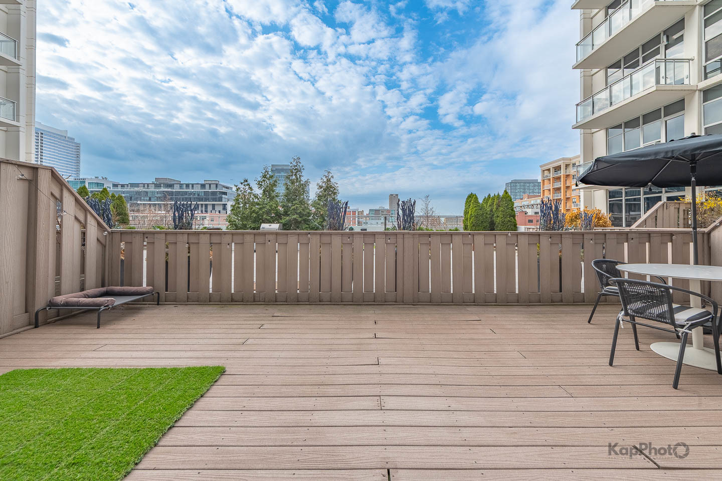 901 W Madison Street Unit: 403