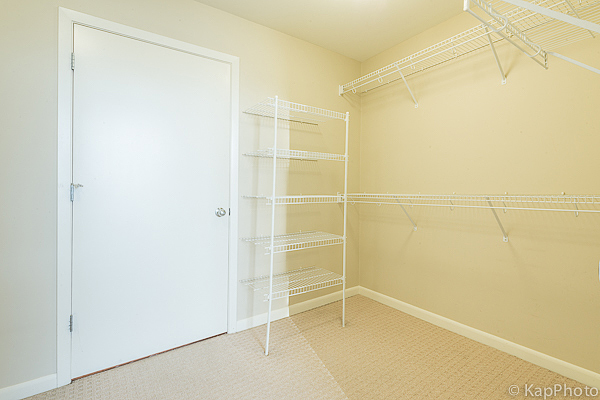 225 S Sangamon Street Unit: 411