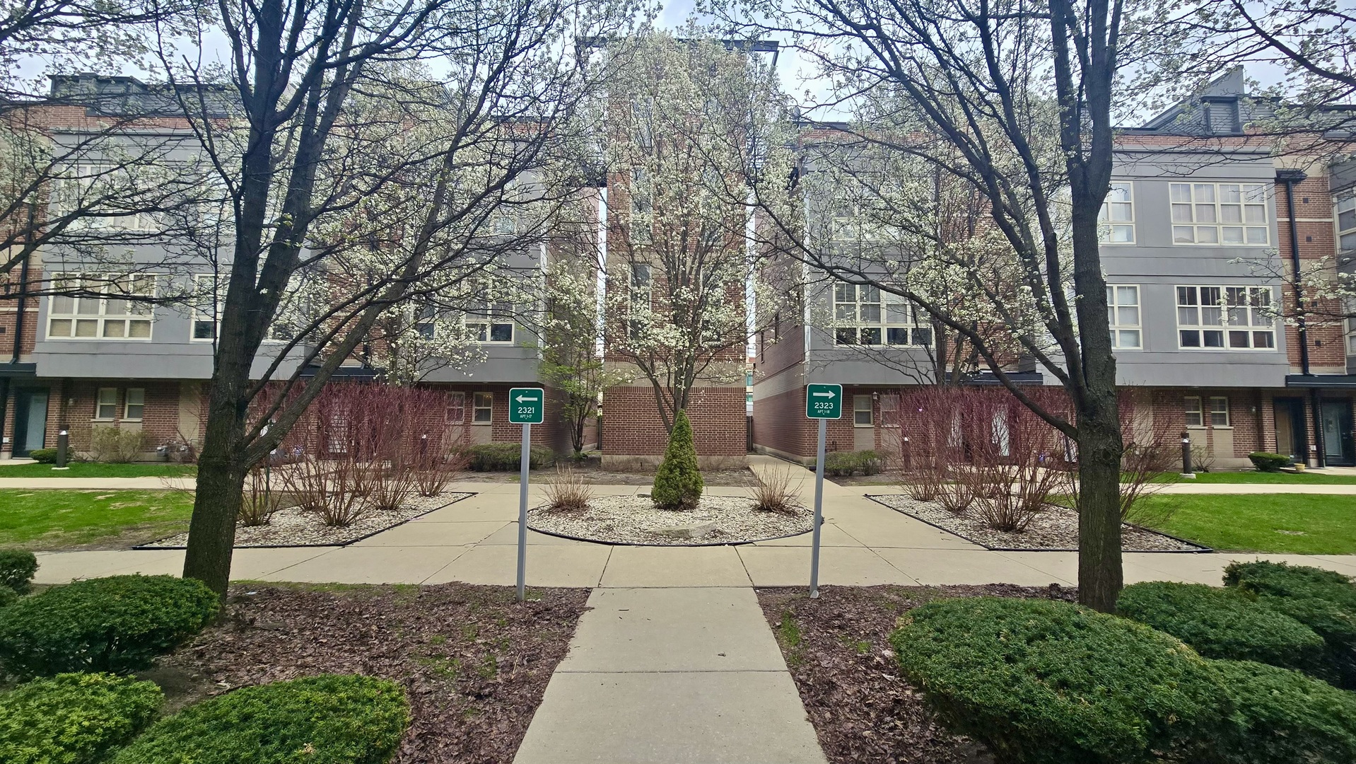 49 E 23rd Street