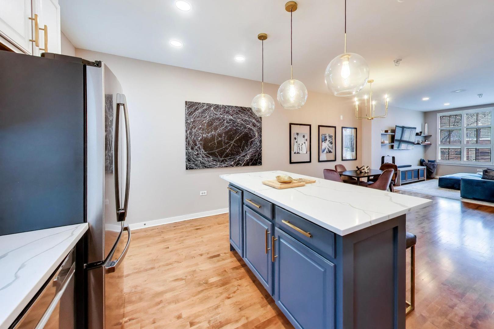 49 E 23rd Street