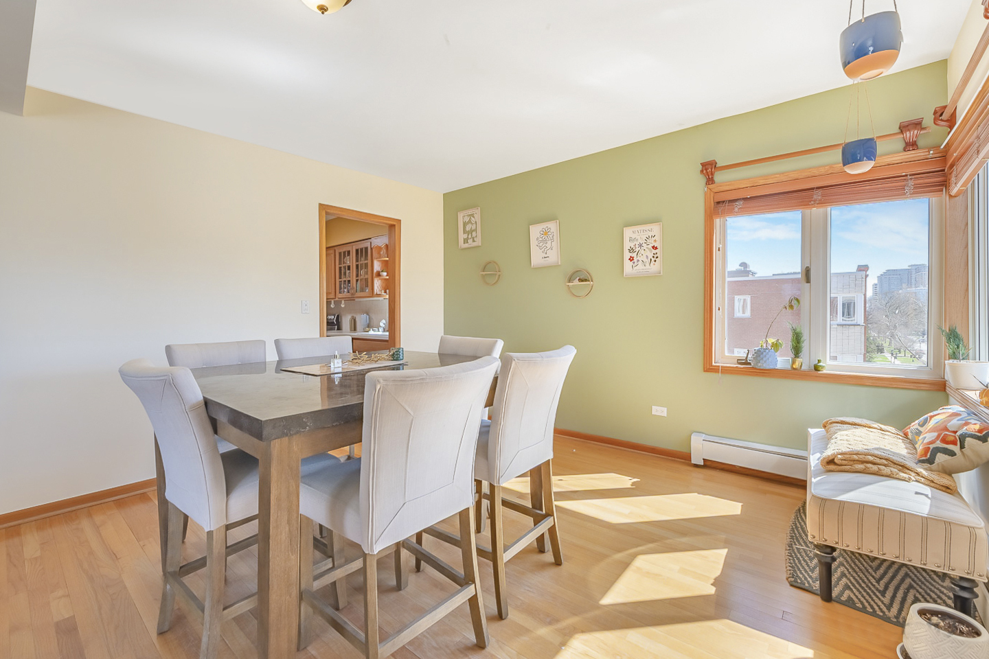 2033 Sherman Avenue Unit: 507